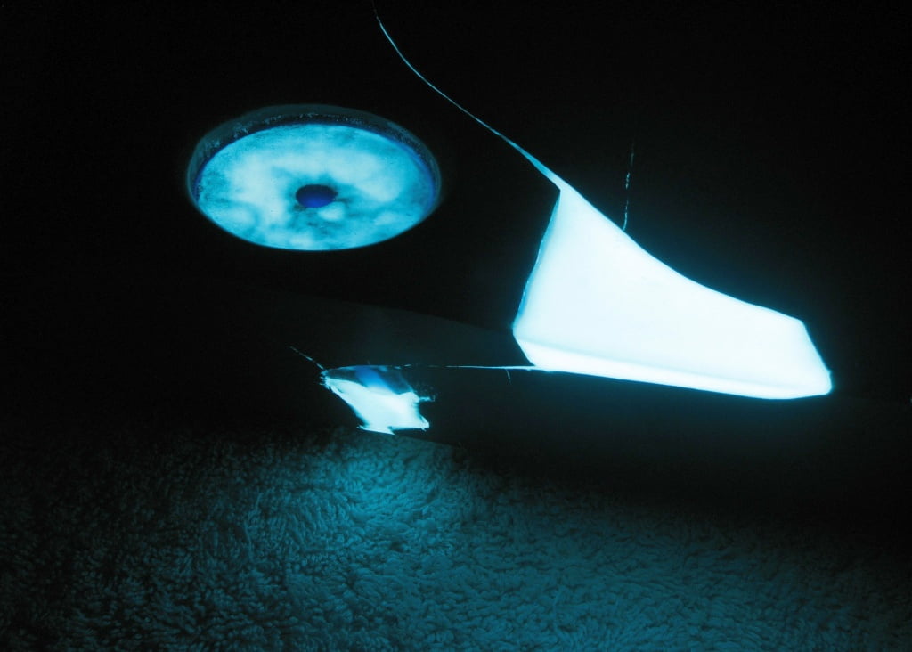 Turquoise glowing luminescent pigment 100gr - Image 24